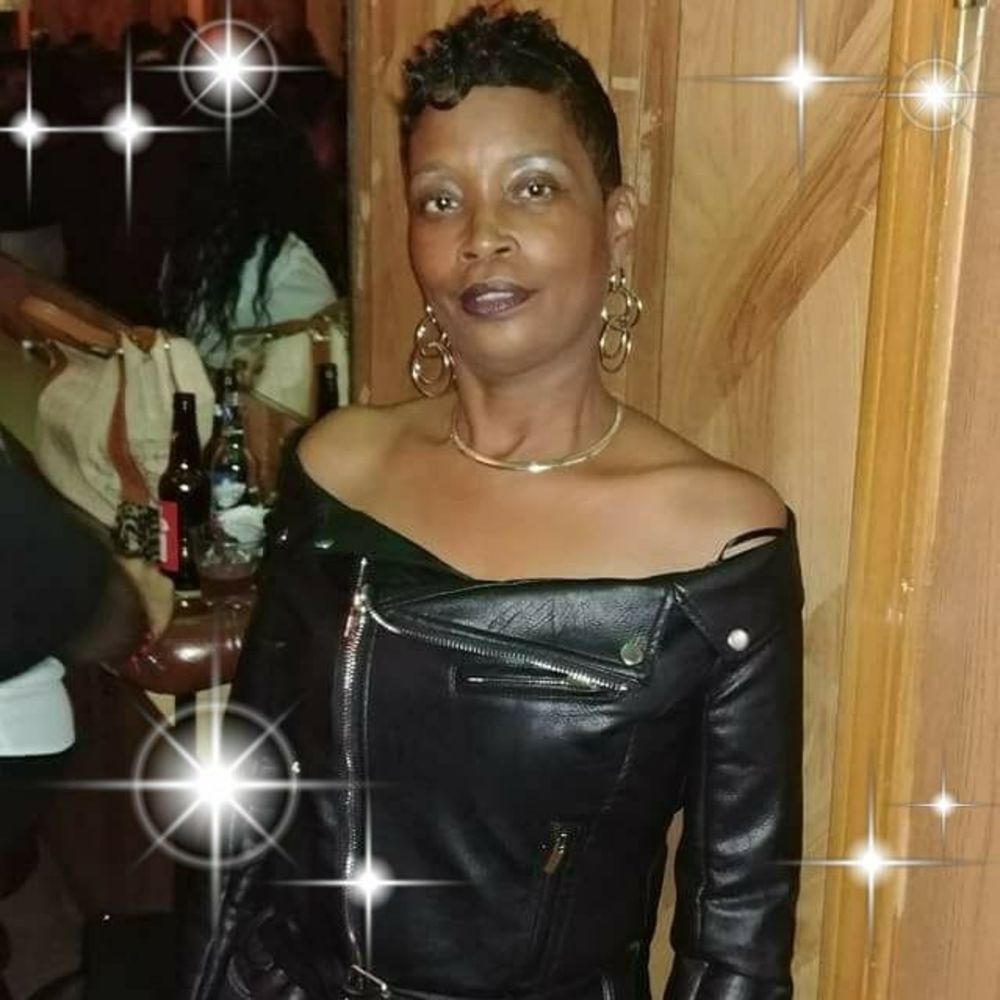 Meet your Posher, Shelia